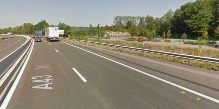INCROYABLE : un traileur court 130 km sur l’autoroute après avoir participé à un trail… pour rentrer chez lui !
