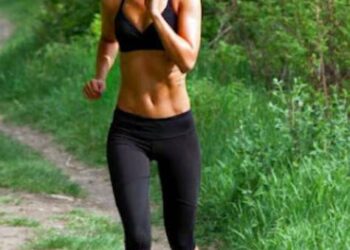 Guide d’achat : quelle chaussure de trail choisir pour une traileuse légère ?