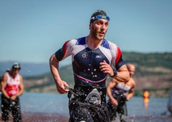 Les triathlètes sont-ils vraiment des dieux (ou simplement des gars avec un besoin de reconnaissance énorme) ?