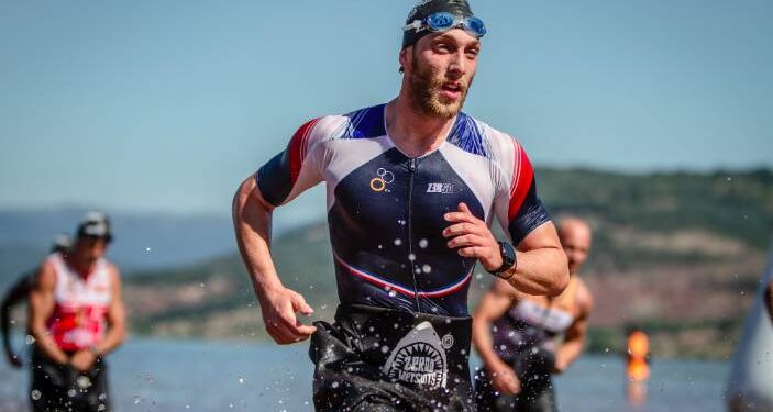 Les triathlètes sont-ils vraiment des dieux (ou simplement des gars avec un besoin de reconnaissance énorme) ?