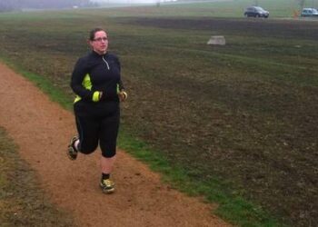 chaussure coureur lourd