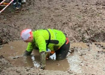 Video : il perd sa chaussure de trail, l’organisation lui en offre une nouvelle
