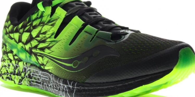 Attention, les dernières Saucony taillent grand