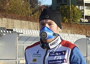 courir avec un masque dangereux