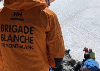 MONT BLANC STOP : les traileurs se comportent comme des racailles