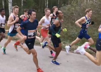 Kilian Jornet réalise 29’59 sur le 10km de Hytteplanmina