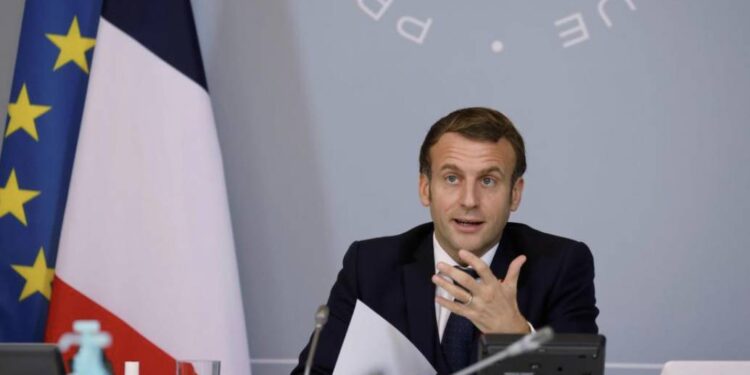 Annonces de Macron : la limitation 1km/1h ne sera pas levée