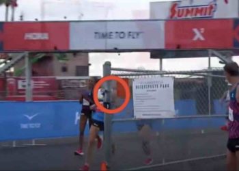 Jim Walmsley a tenté le record sur un parcours beaucoup trop dangereux et bizarre !