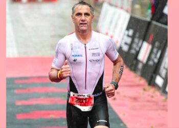 les cyclistes dans le trail