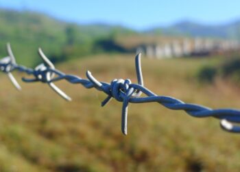 La prison pour les gros blaireaux de Haute Savoie !!