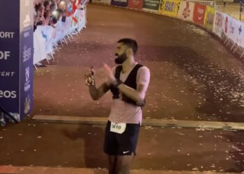 Tee-shirts diagonale des fous