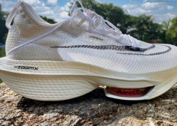 plaque carbone marathon