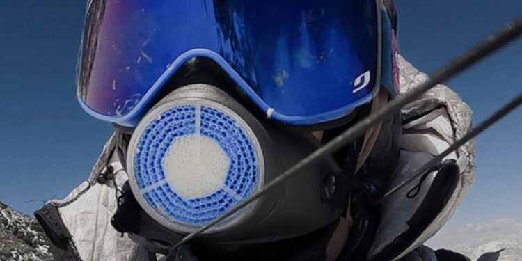 kilian jornet everest