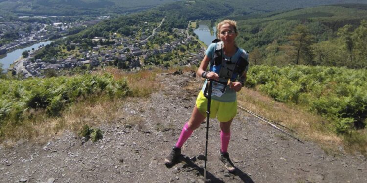 batons de trail alterné ou simultané