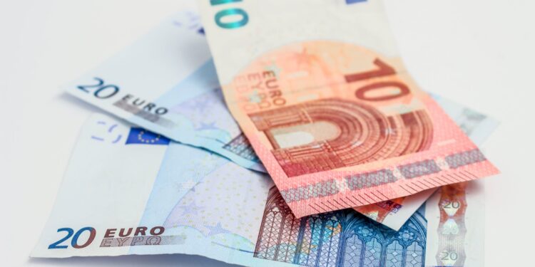 prix montre gps avec cartographie