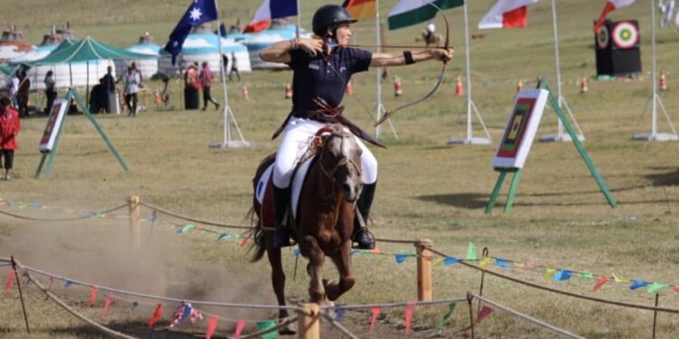 tir à l'arc a cheval